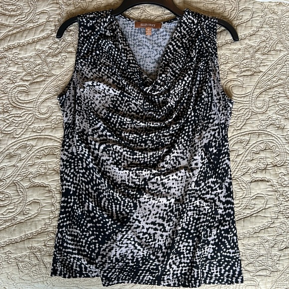 Ellen Tracy sleeveless blouse - Picture 4 of 6